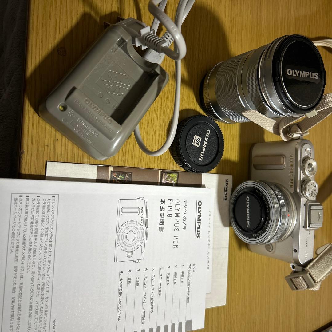 OLYMPUS PEN PL8ミラーレスカメラ M.Zuikoレンズ付き