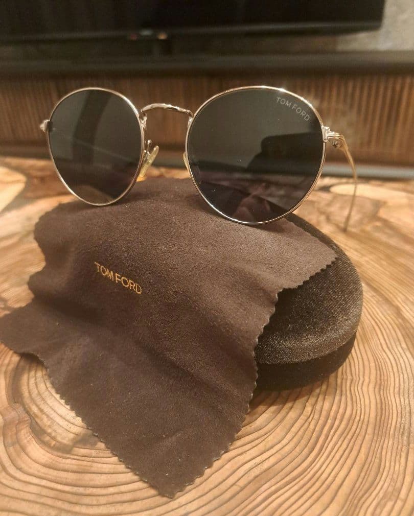 TOM FORD サングラス TF649 14N トムフォード