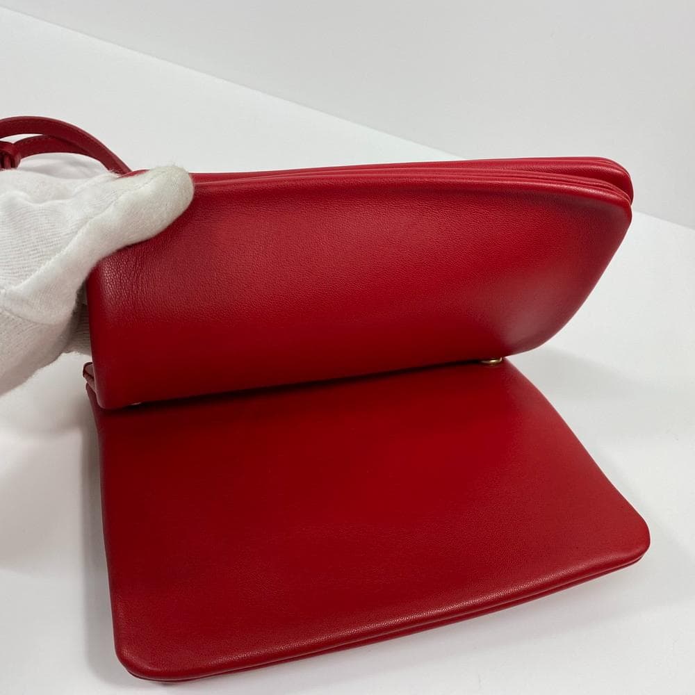 セリーヌ トリオスモール レッド ショルダーバッグ MBZ045