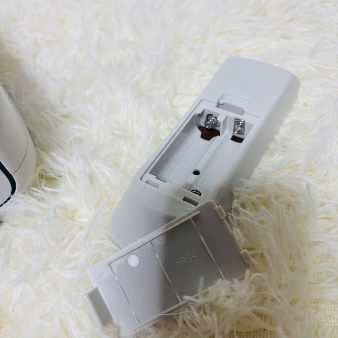 EPSON EB-S31　プロジェクター