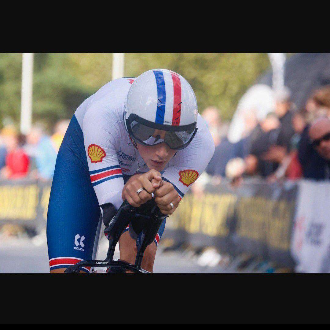 り*た様 支給品　スキンスーツ　イギリス代表　ナショナルチーム　ワンピース　長袖