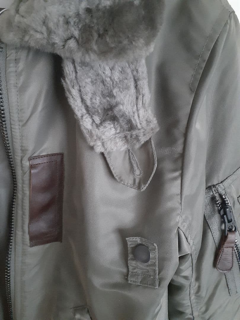 美品 WAIPER B-15 D フライトジャケット 38 セージグリーン