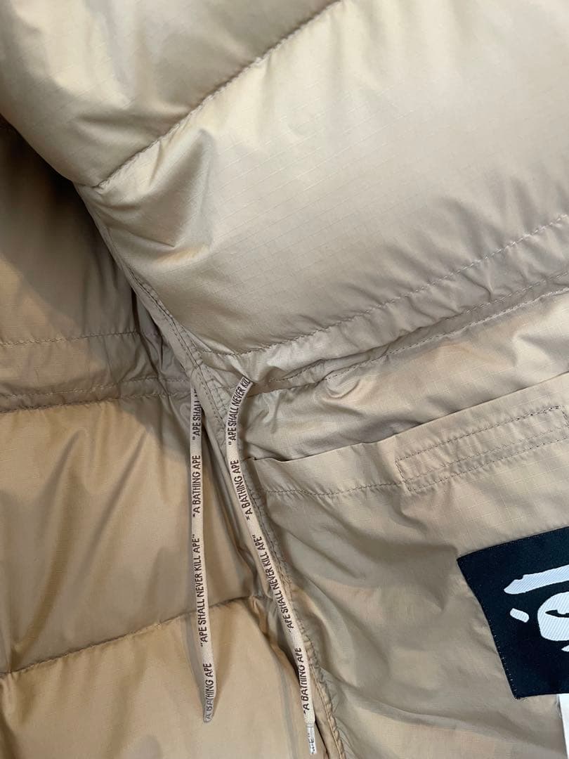 A BATHING APE カモフラ ダウンジャケット 【ジャンク品】
