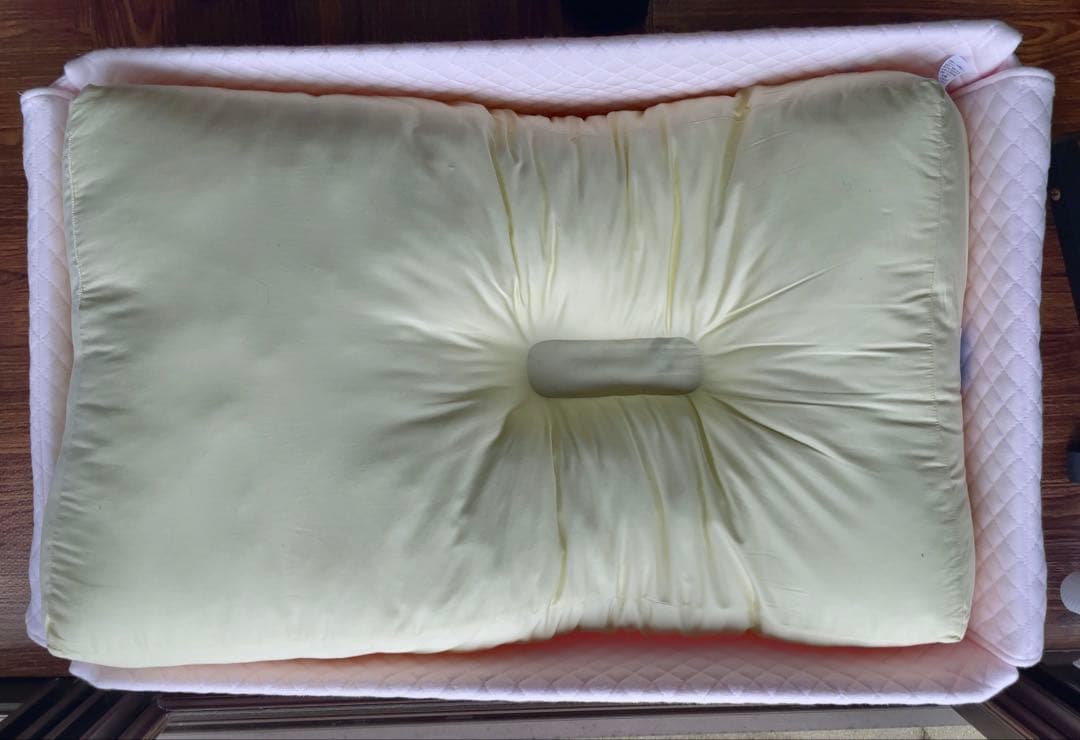 【美品】天使の寝床　おひなまき 敷きパッド 向きぐせ防止クッション 本 説明書付