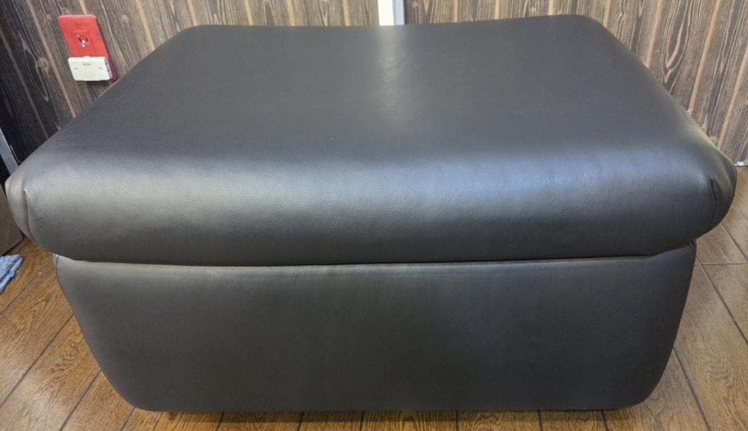 〈日本フクラ〉スツール Ｎ103-17 黒 ビニールレザー 現状渡し