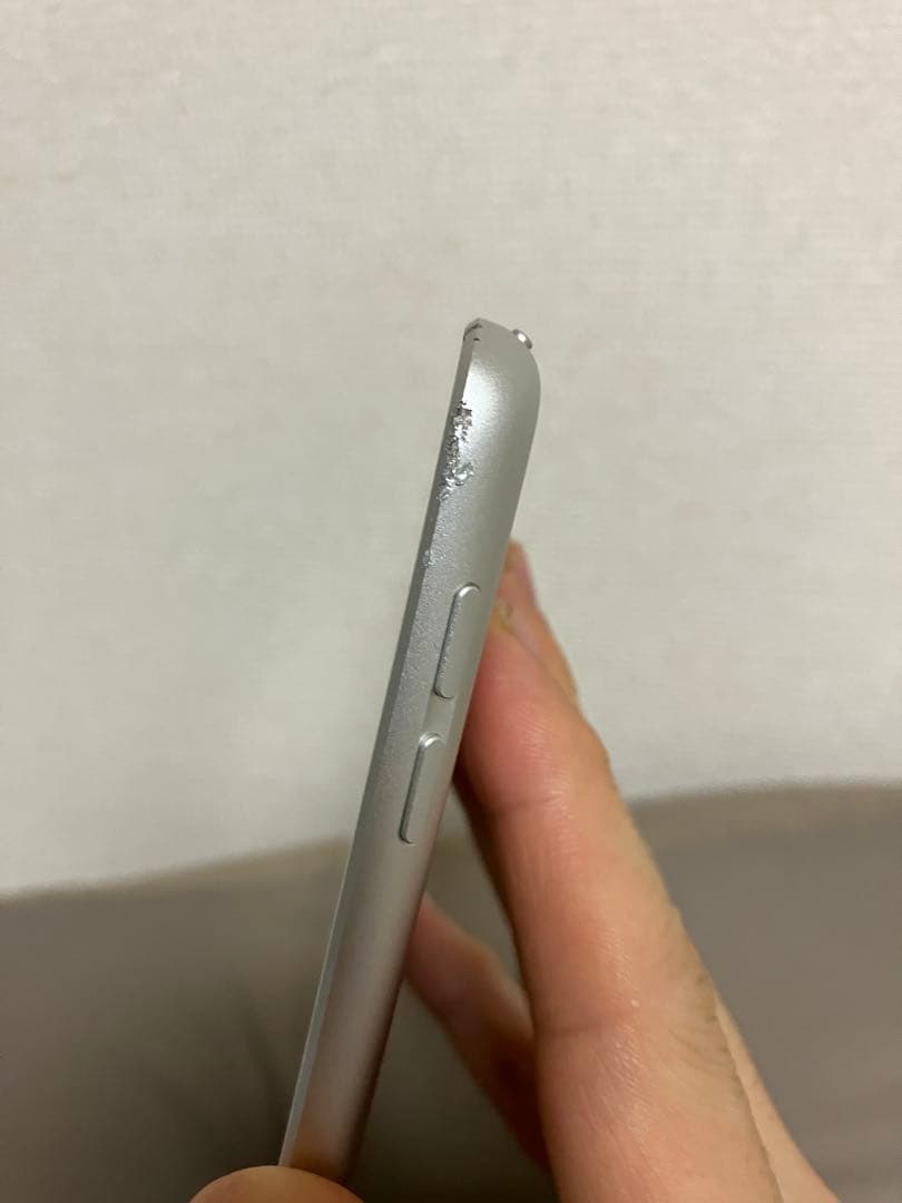 Apple iPad (第7世代) 32GB 訳あり　ジャンク