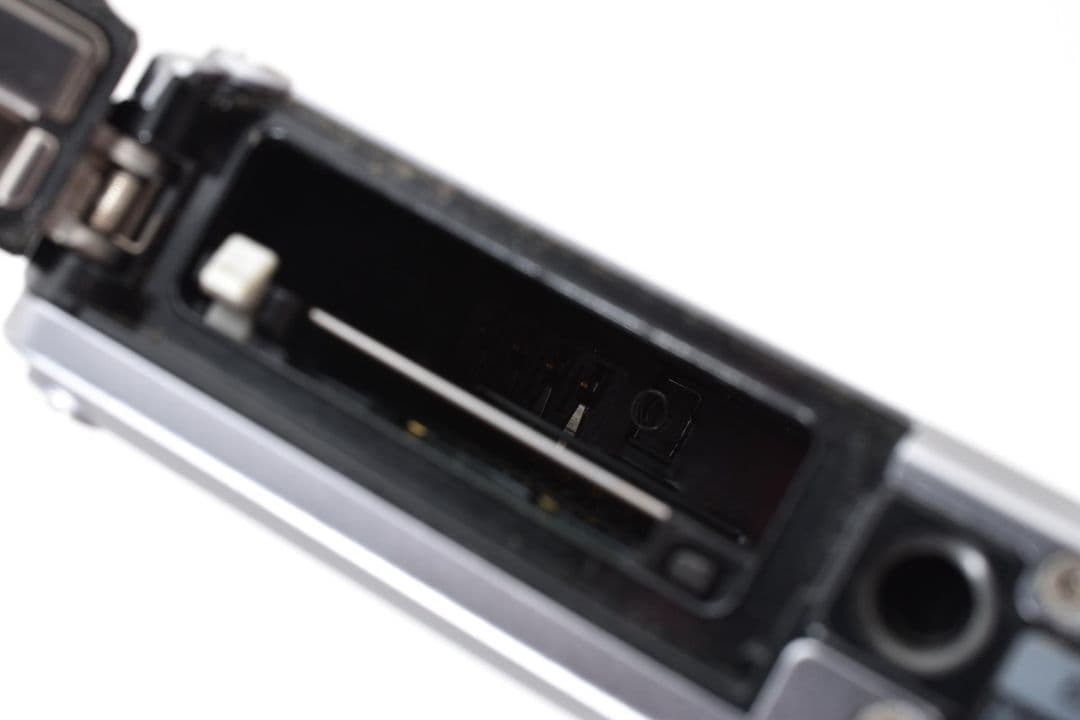 Panasonic LUMIX DMC-FT1 シルバー