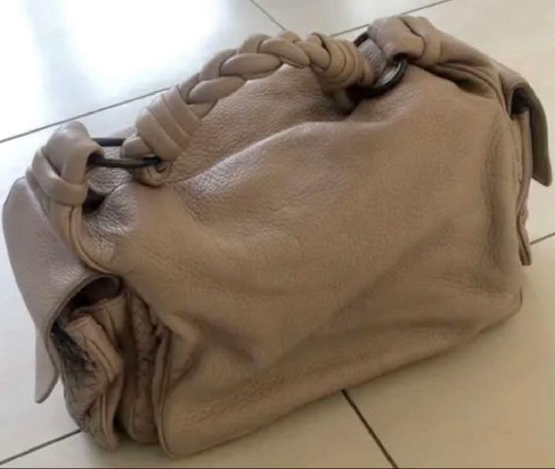 ボッテガバック