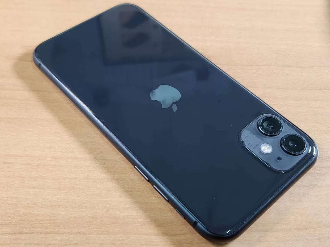 020900C iPhone 11 A2221 64GB 最大容量81%