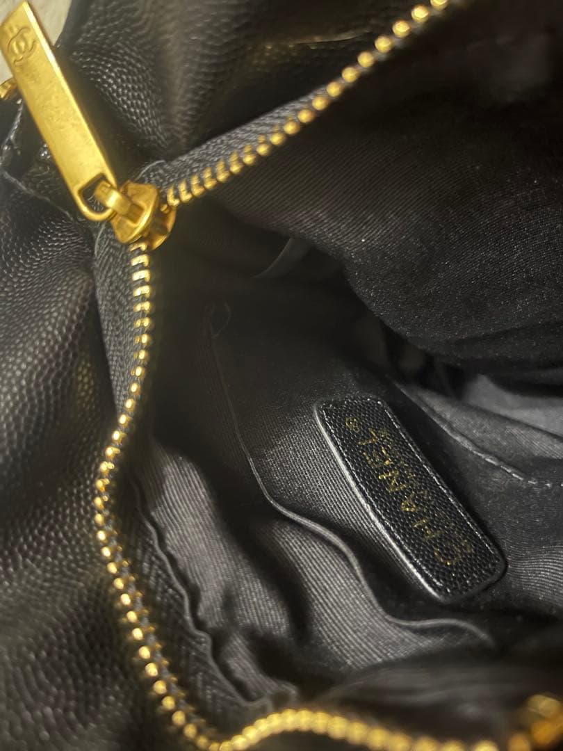 CHANEL ノベルティ　キルティングショルダーバッグ