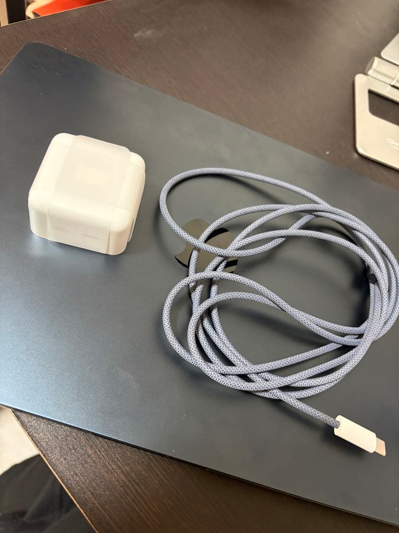 16GB！MacBook Air 2022 M2 SSD256 黒　13インチ