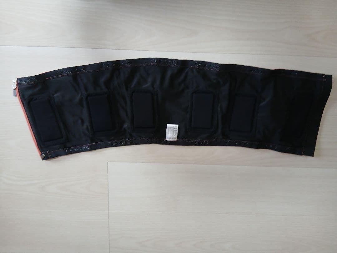 【新品・未使用】SIXPADパワースーツコアベルト コントローラー付き Lサイズ
