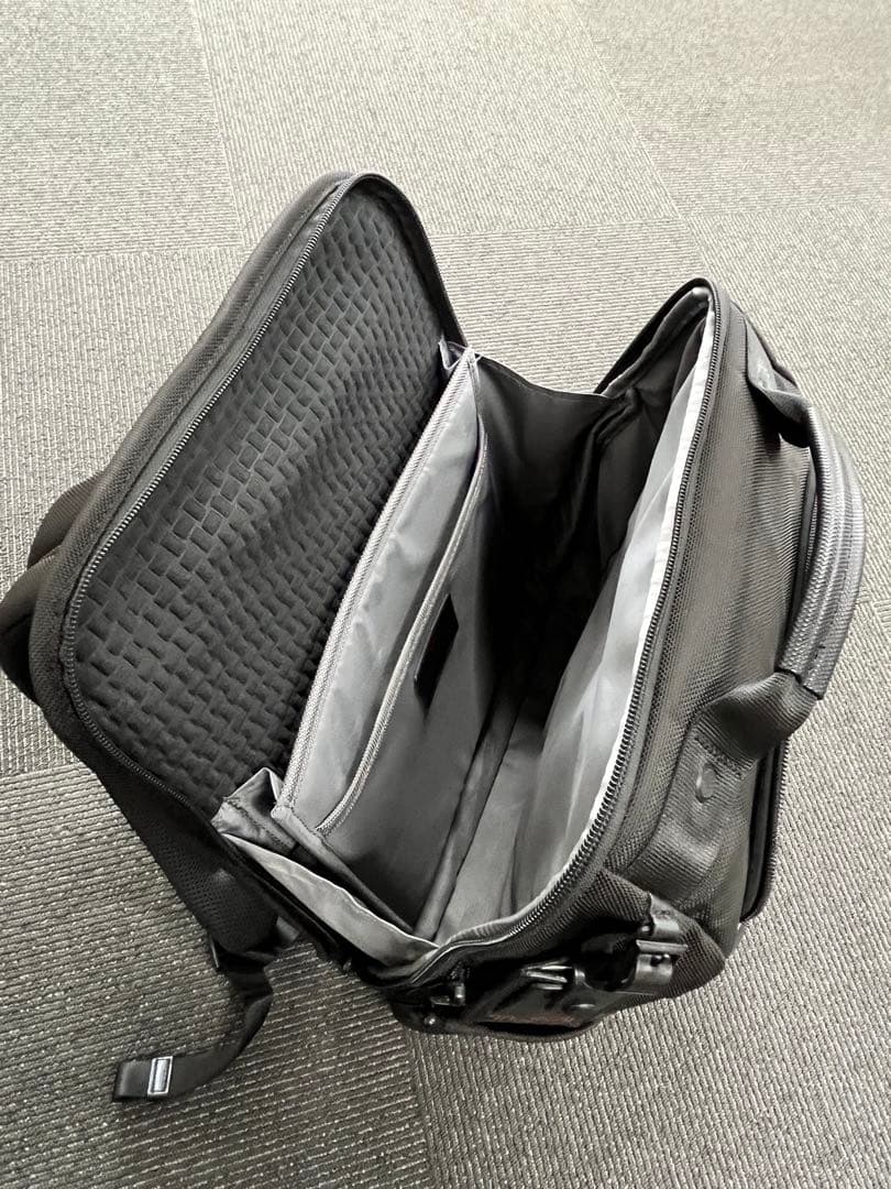 【正規品 】TUMI ALPHA3スリム・ソリューションズ・ブリーフ・パック