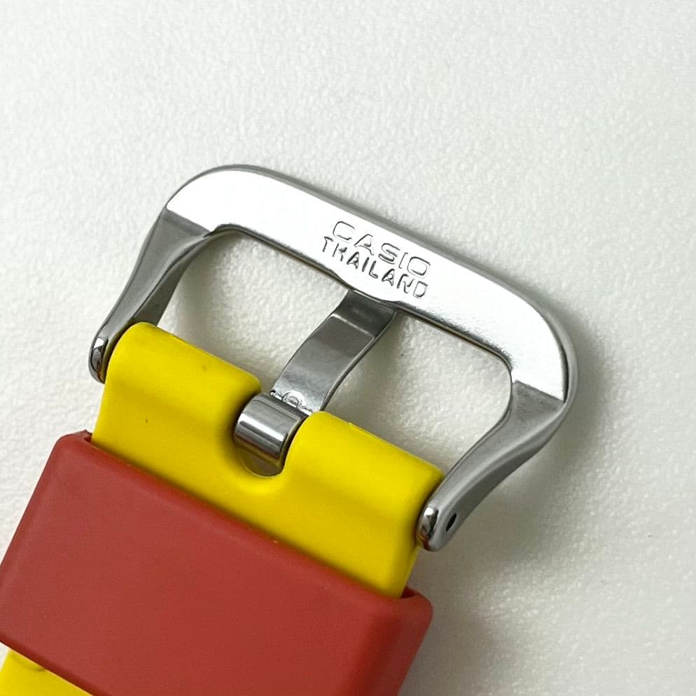 【稼働】 CASIO G-SHOCK DW-6900Y デジタル 腕時計