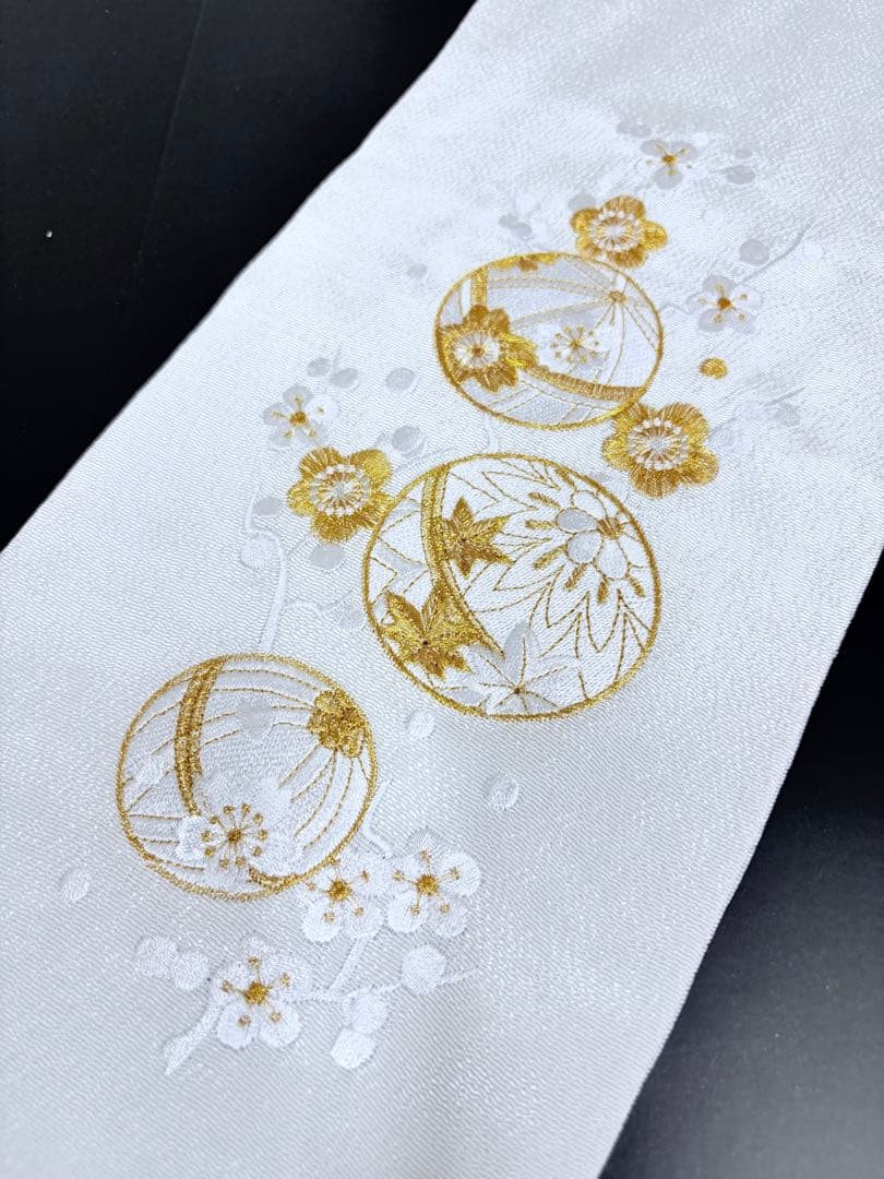 すみれページ　半襟刺繍５枚