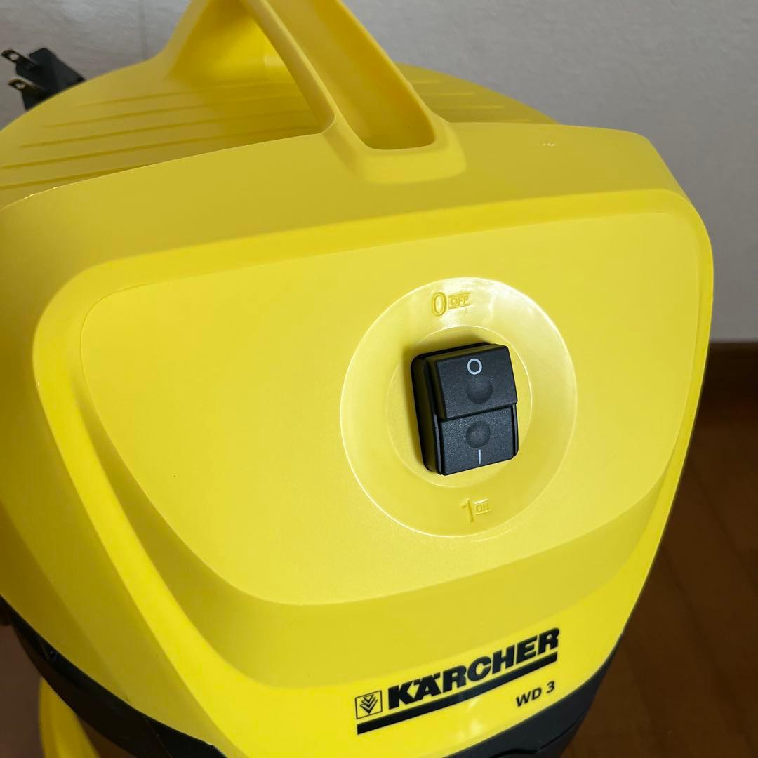 ケルヒャーKRCHER★乾湿両用バキュームクリーナー[WD3]17L 中古