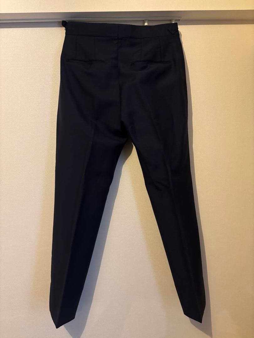 タリアトーレ　ネイビー ビジネススーツ 2つボタンジャケット　44