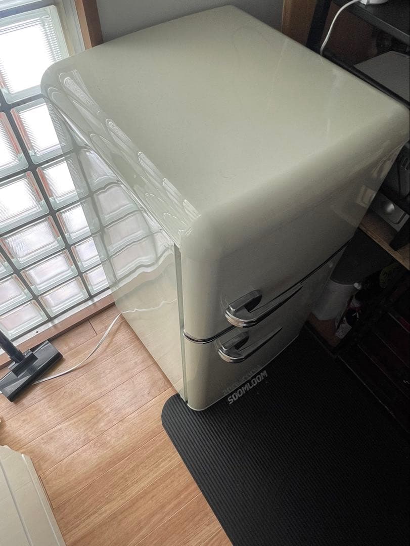 【美品！！✨】アイリスプラザ 冷蔵庫 81L ホワイト