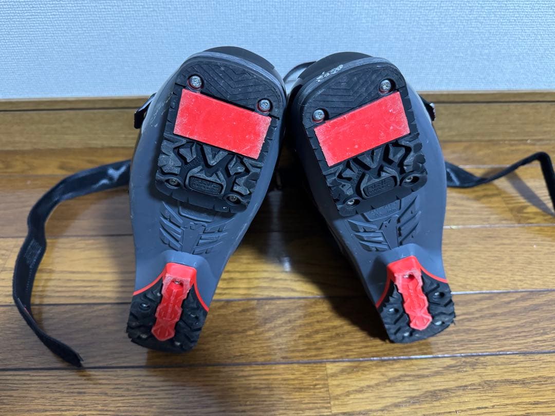 Nordica スキー ブーツ 100 【26.5㎝】【Last102】