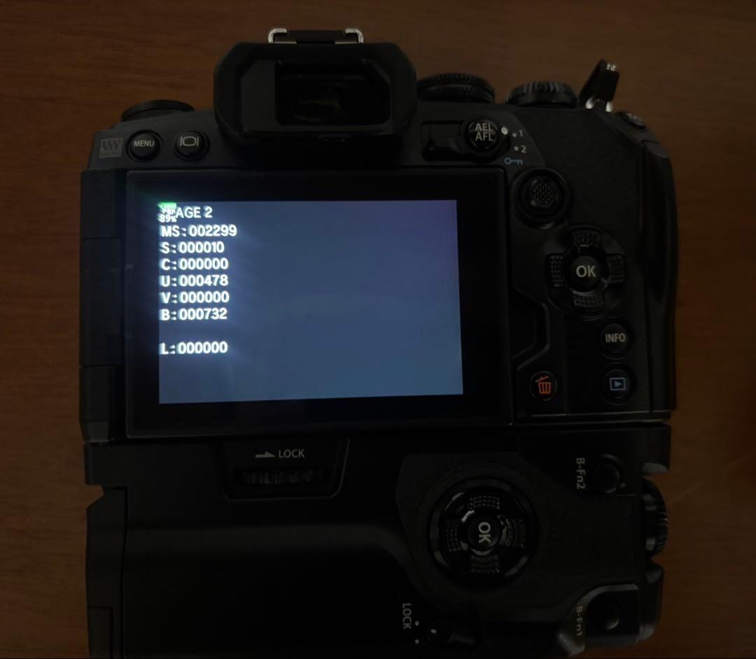 デジタルカメラ OLYMPUS E-M1 Mark III 12-40mm F2.8 PRO