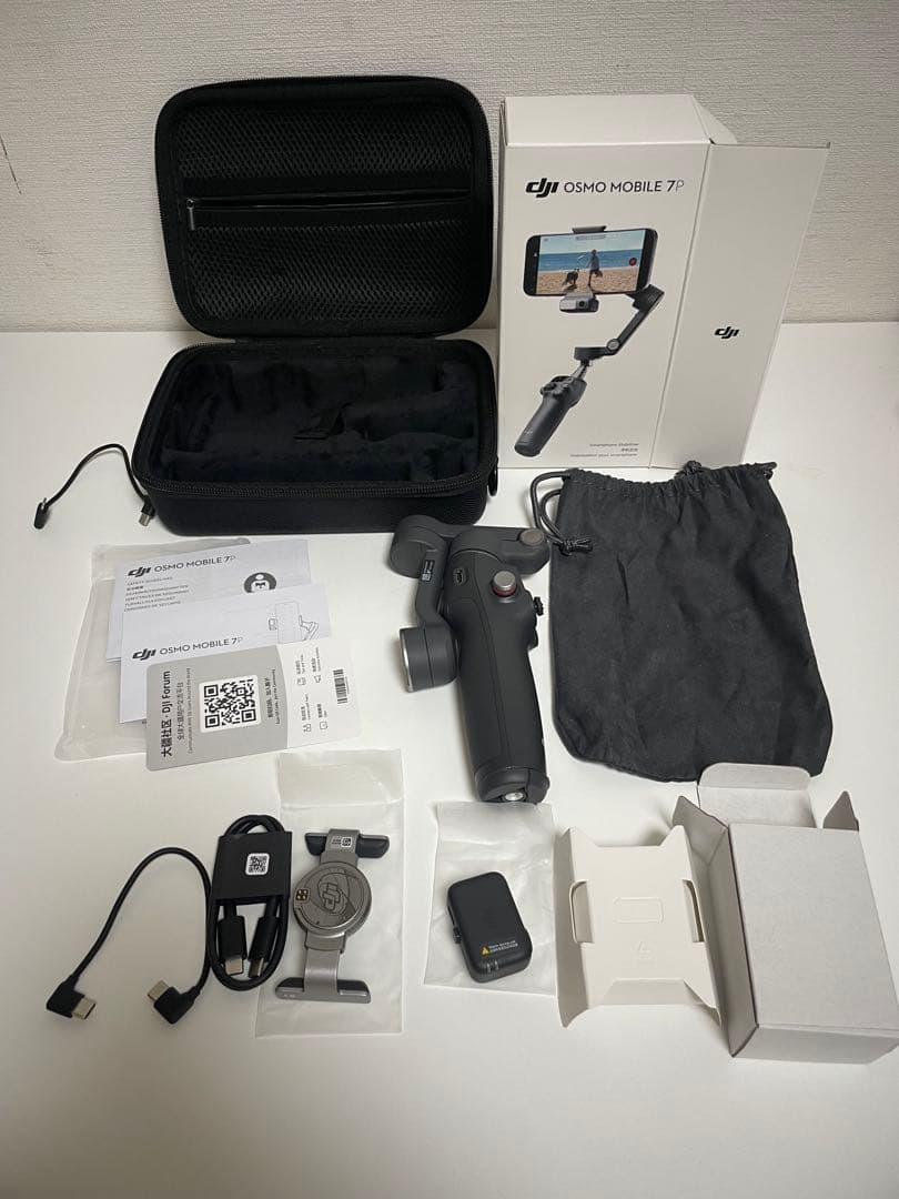 DJI Osmo Mobile 7P (収納ケース、純正ケーブル付き)