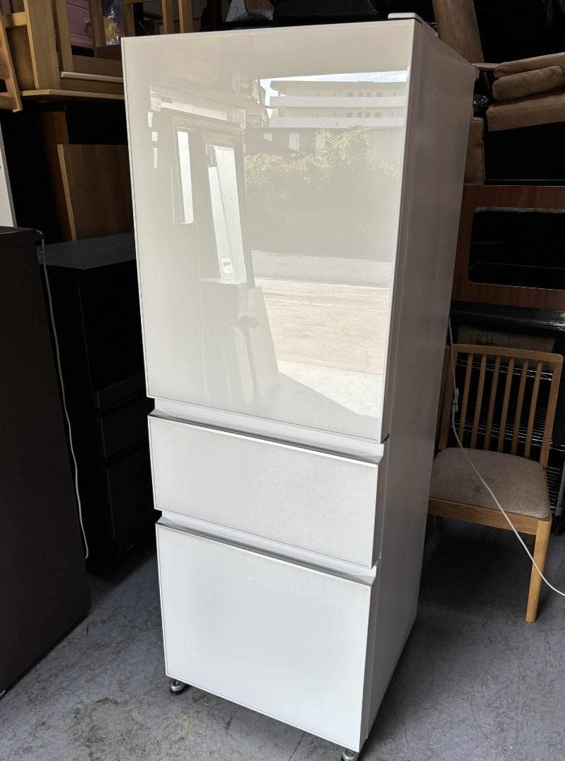 MITSUBISHI 3ドア冷蔵庫 フロントガラス330L MR-CG33E-W