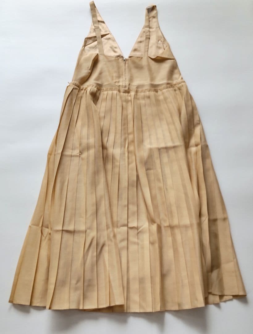 未使用 エブール ライトシルクウール キャミワンピース プリーツ ロングベージュ