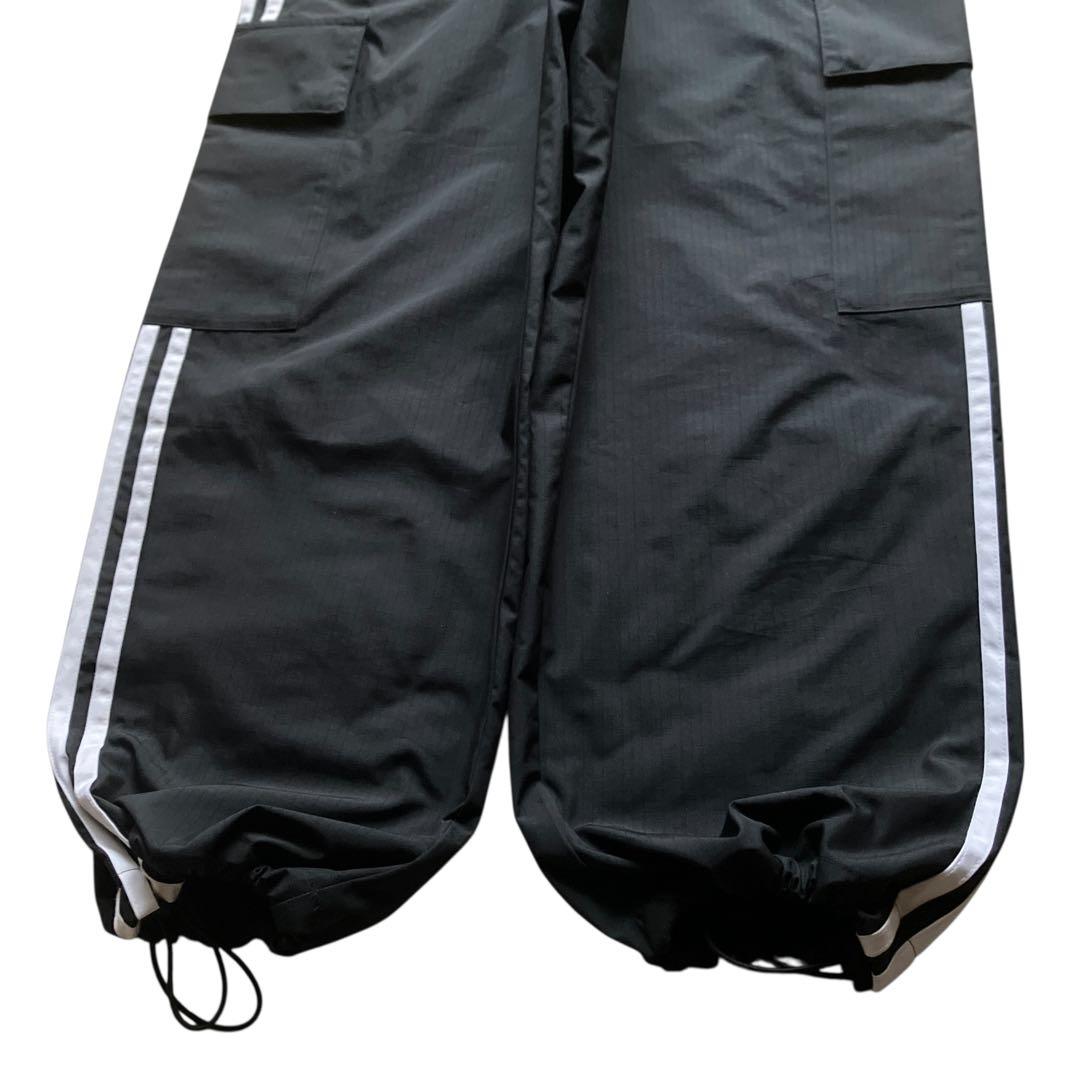 美品 adidas originals バギーナイロンカーゴパンツ 極太ブラック