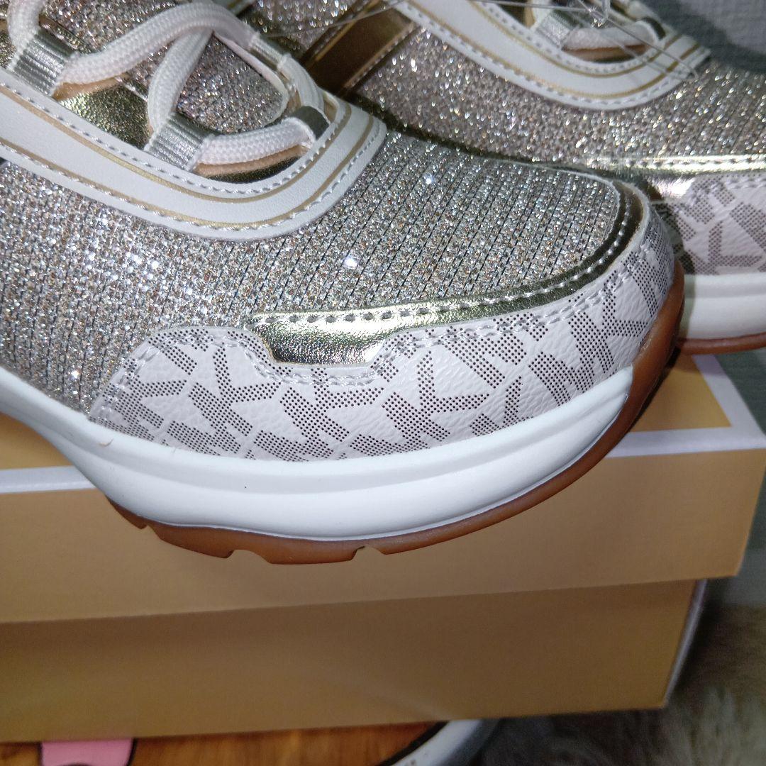 MICHAEL KORS OLYMPIA バニラスニーカー・キッズ ２２cm新品