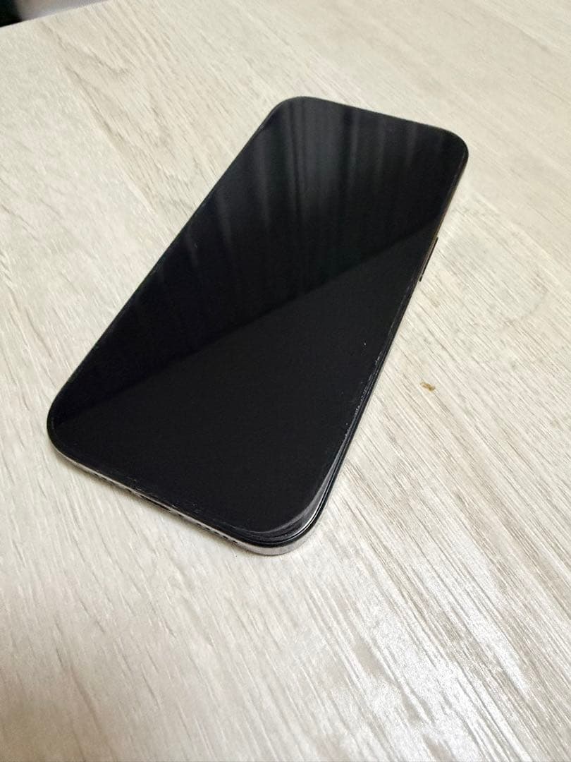 Apple iPhone 16Pro グラファイト 512