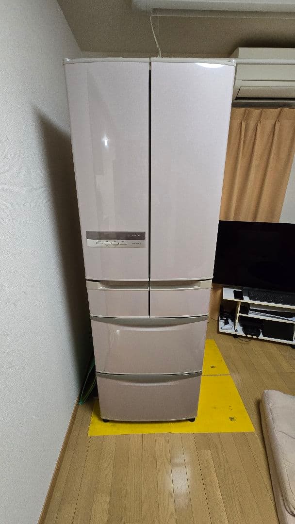 フレンチドアを採用した日立の大型冷蔵庫