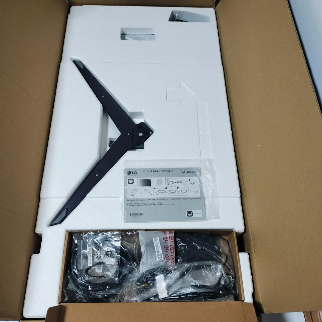 【美品】LG UltraGear™ 32GQ950-B\" 4K 31.5 インチ