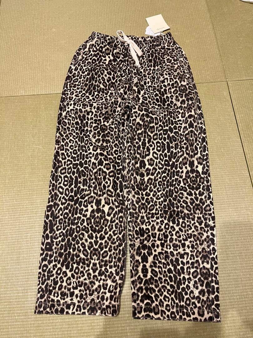 もも様searoomlynn ウエストギャザー　canvasストレートパンツ