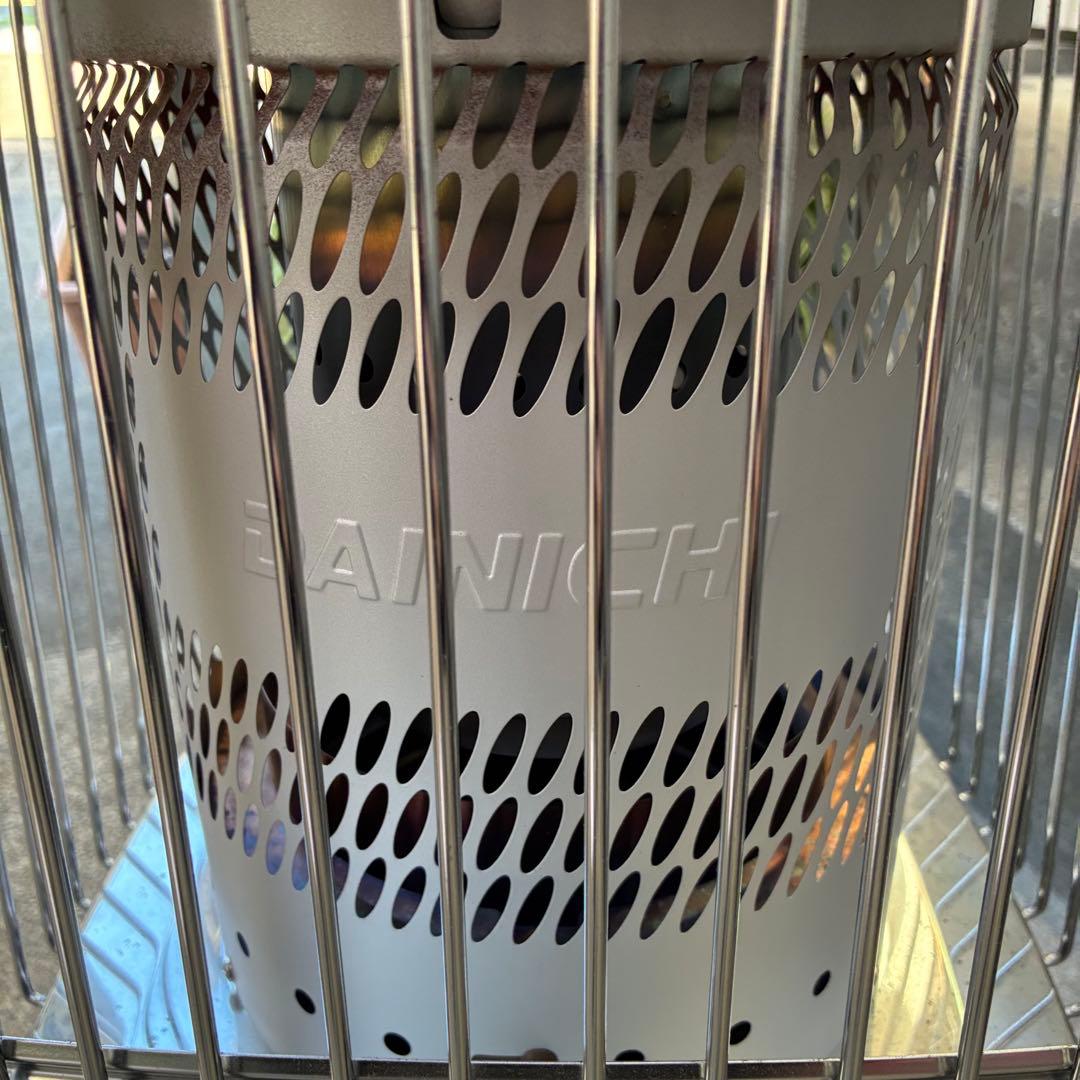 DAINICHI ダイニチ ブルーヒーター FM-106F キャスター付き台付属