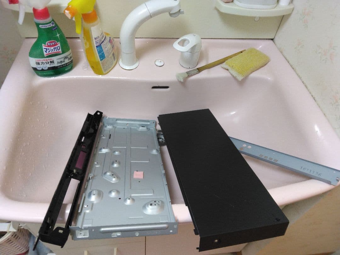 SHARP ブルーレイレコーダー　 BDーNW1000 保証付き　2番組同時録画