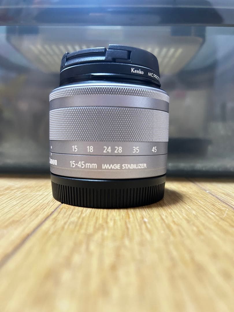 すずchanCanon EOS Kiss M ダブルズームレンズキット