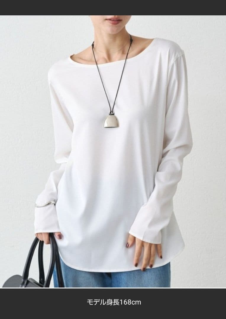 LOUNGEDRESS　サテンロンTブラウス