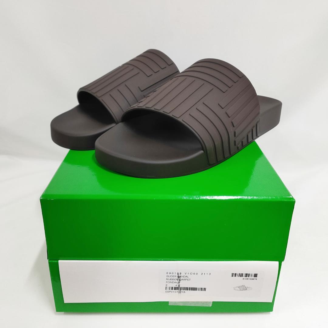 ○★新品 未使用 ボッテガヴェネタ ラバースライドサンダル フォンダン 28cm