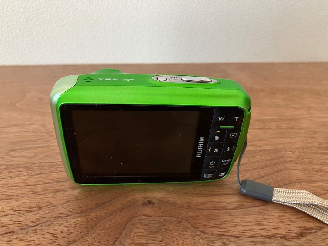 Fujifilm FinePix Z33WP グリーン