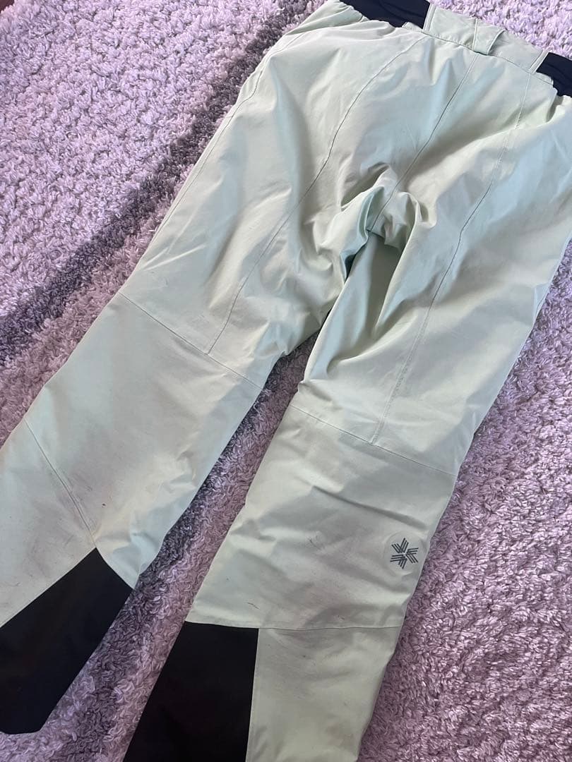 ゴールドウィン　スキーウェア　レディース　M 上下セット　2025