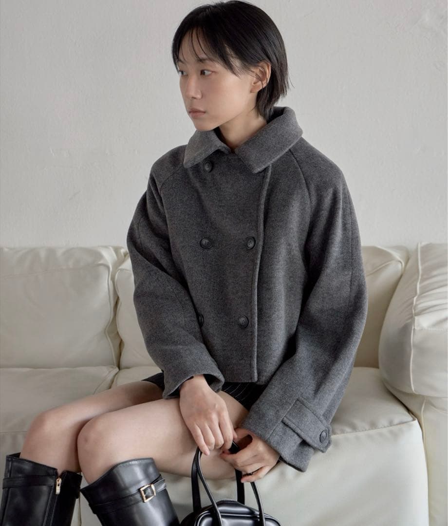 UNE MANSION キルティングペディンフロントボタンショート丈コート