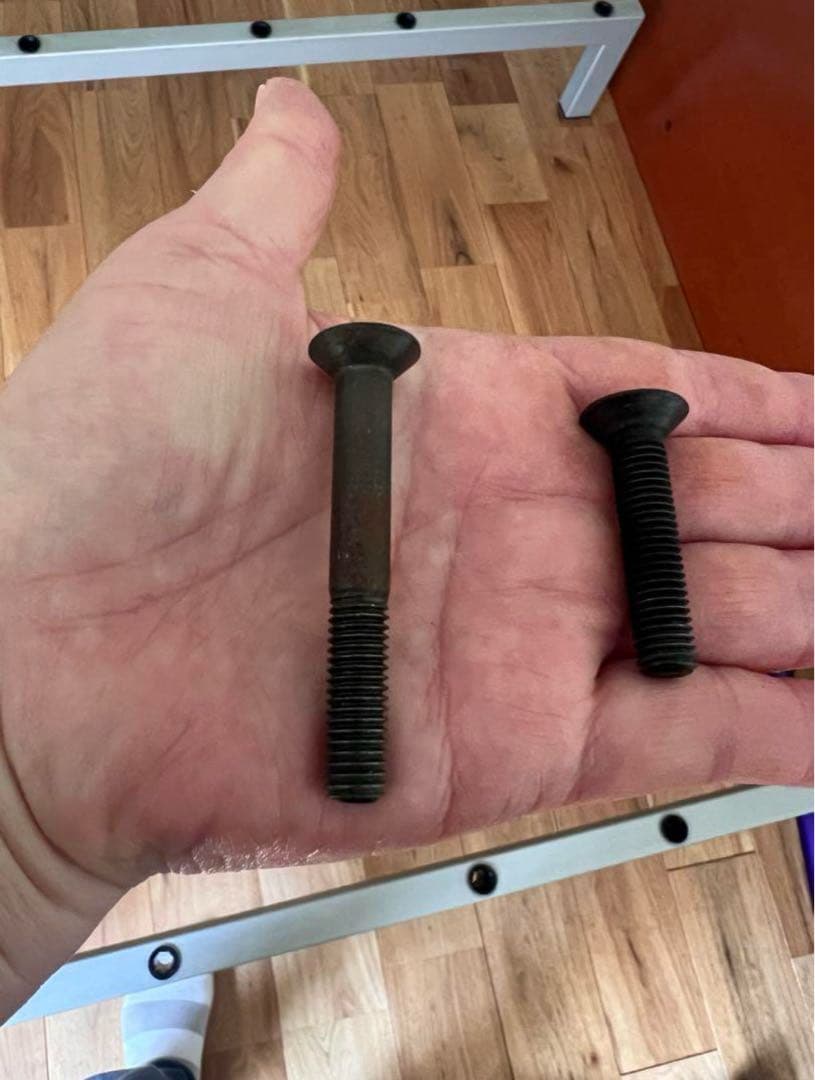 Cassina カッシーナ　クイーンサイズベッドフレーム