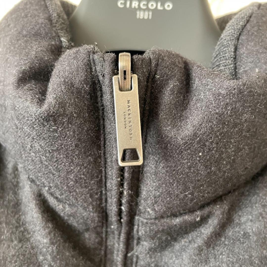 美品 MACKINTOSH マッキントッシュ リバーシブル ダウンベスト M 黒