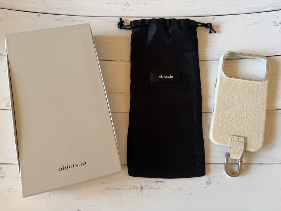 objcts.ioストラップ + iPhone 17 Proケースセット