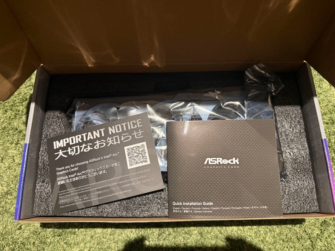 グラフィックボード・グラボ・ビデオカード ASRock Steel Legend Intel ARC B580