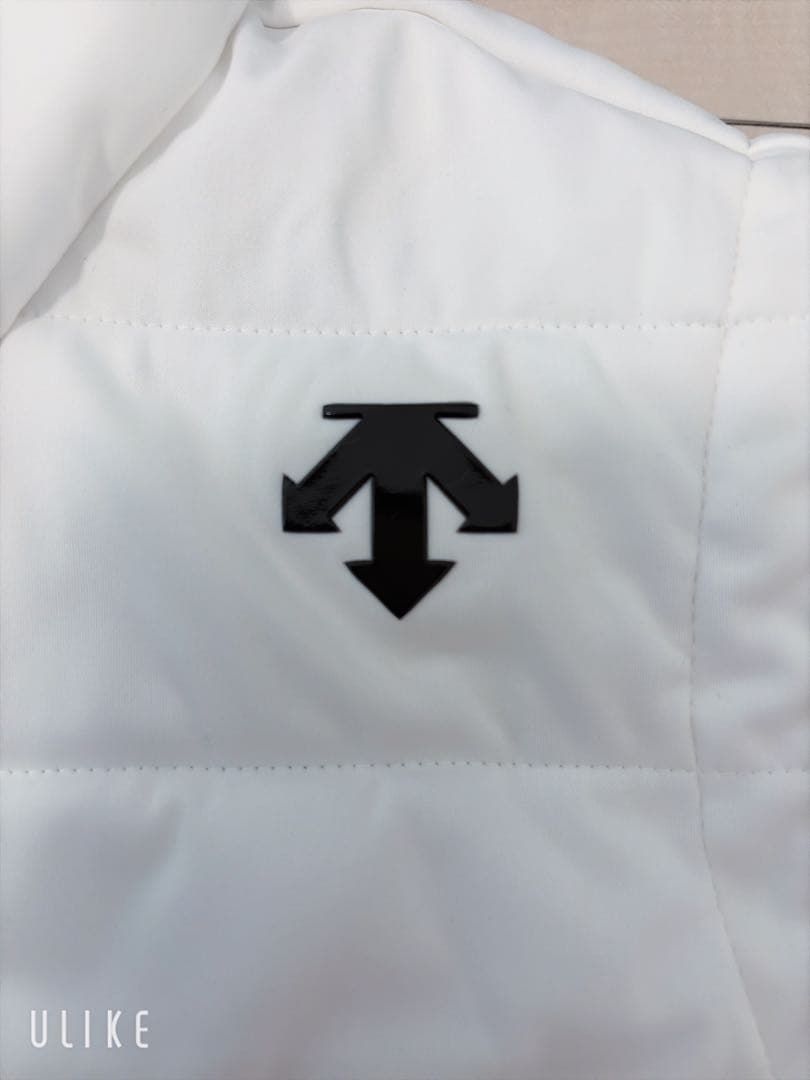 デサントゴルフ　レディース　ダウンベスト　Mサイズ