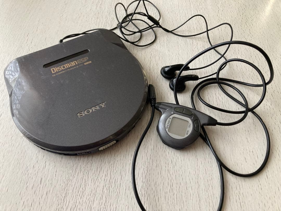 日本製 SONY ソニー D-777 Discman ディスクマン CD