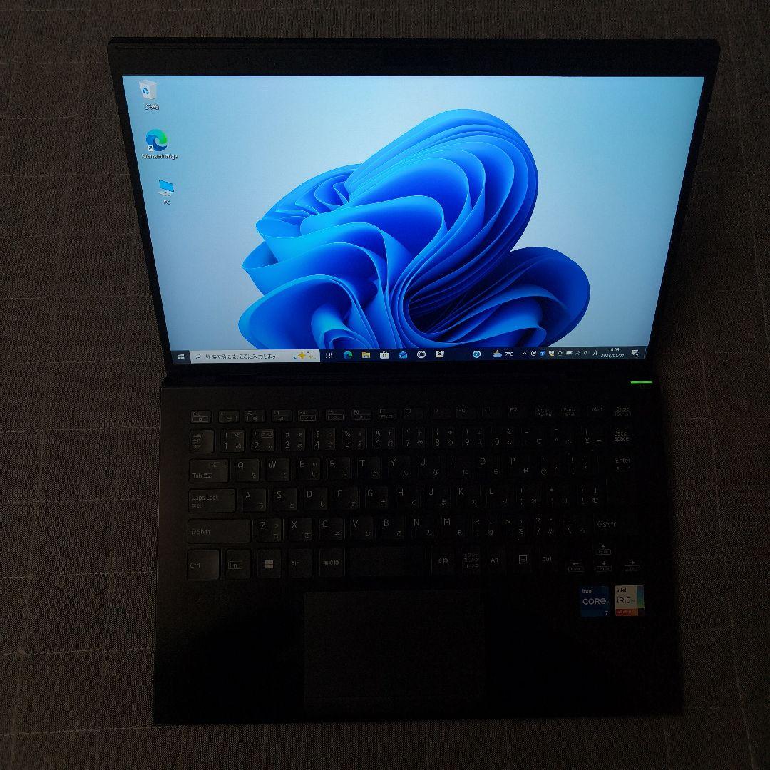 日本製 美品 高級感 VAIO 超軽量 爆速12世代i7 16GB 512GB