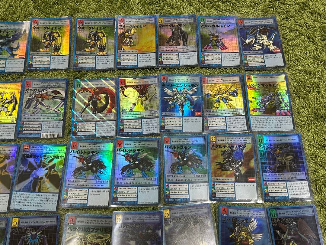 旧デジモンカード126枚まとめ売り（うちホロレア41枚、字レア1枚）
