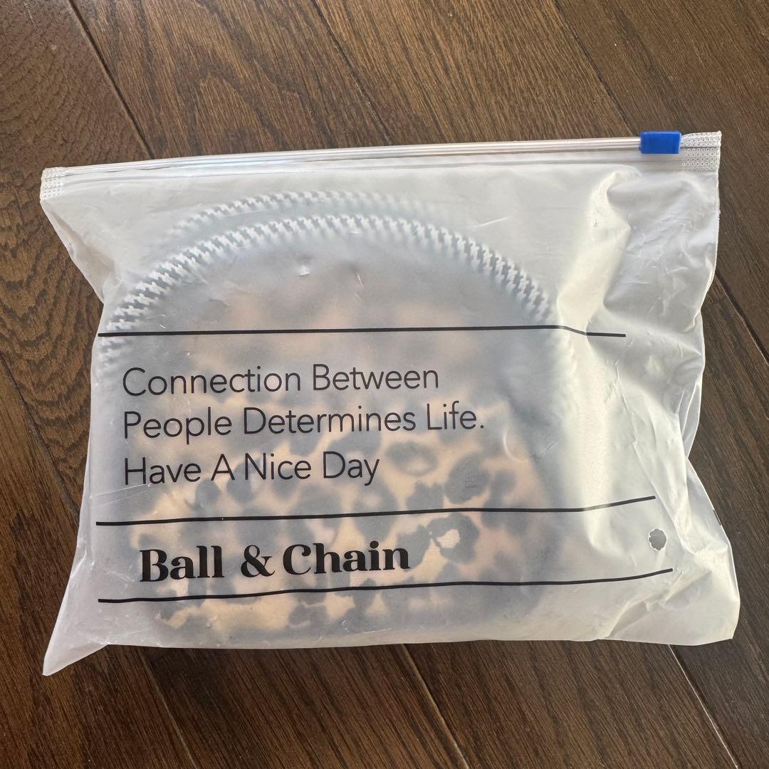 新品ハローキティBall&Chainコラボバッグレオパードボールアンドチェーン